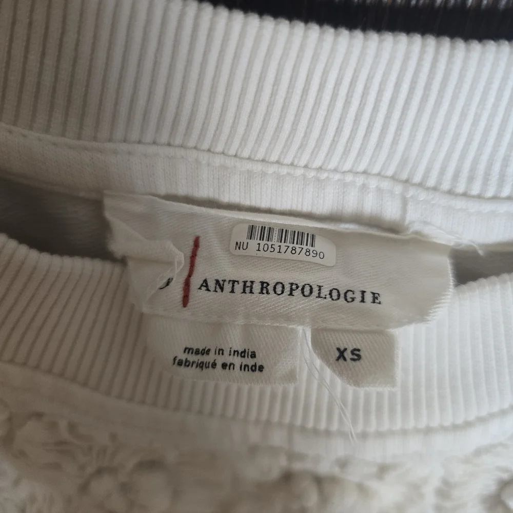 Anthropologie Cream Embroidered Floral Sweatshirt XS - Picture 2 of 5